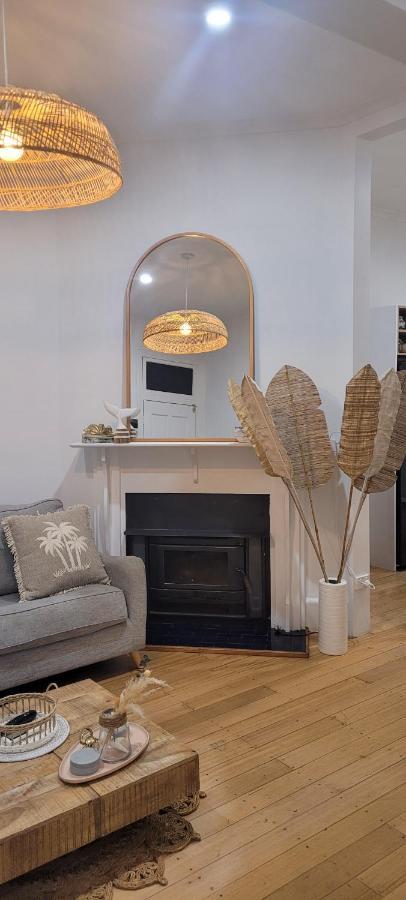 Boutique Beach House In The Heart Of St. Kilda Melbourne Ngoại thất bức ảnh