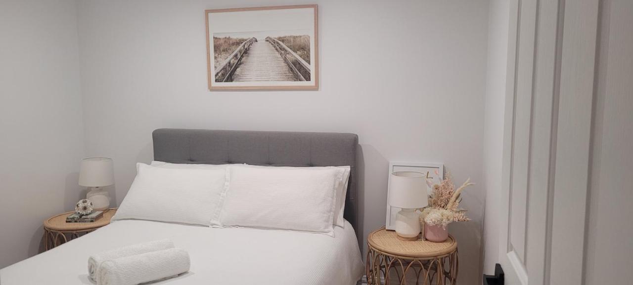 Boutique Beach House In The Heart Of St. Kilda Melbourne Ngoại thất bức ảnh